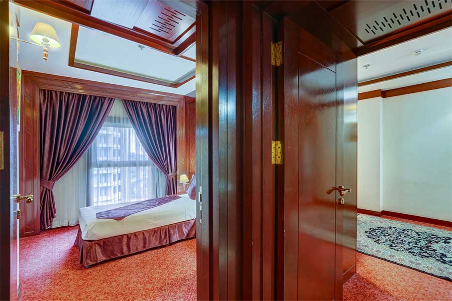 Hotel-Madinah-Reza-Mashhad-Triple-Suite