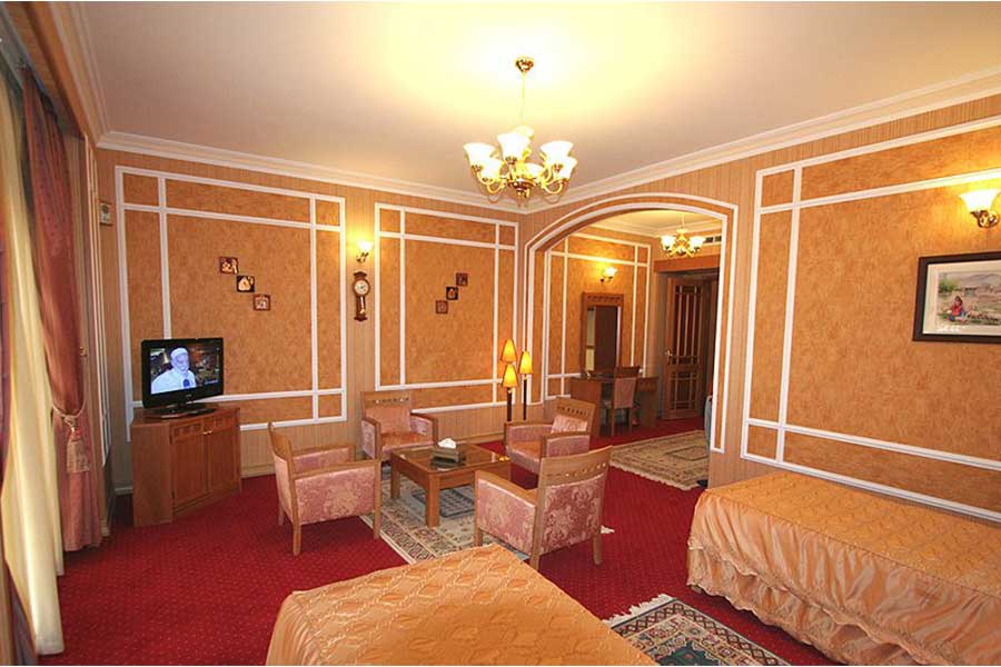hotel-abbasi-isfahan-standard-suite