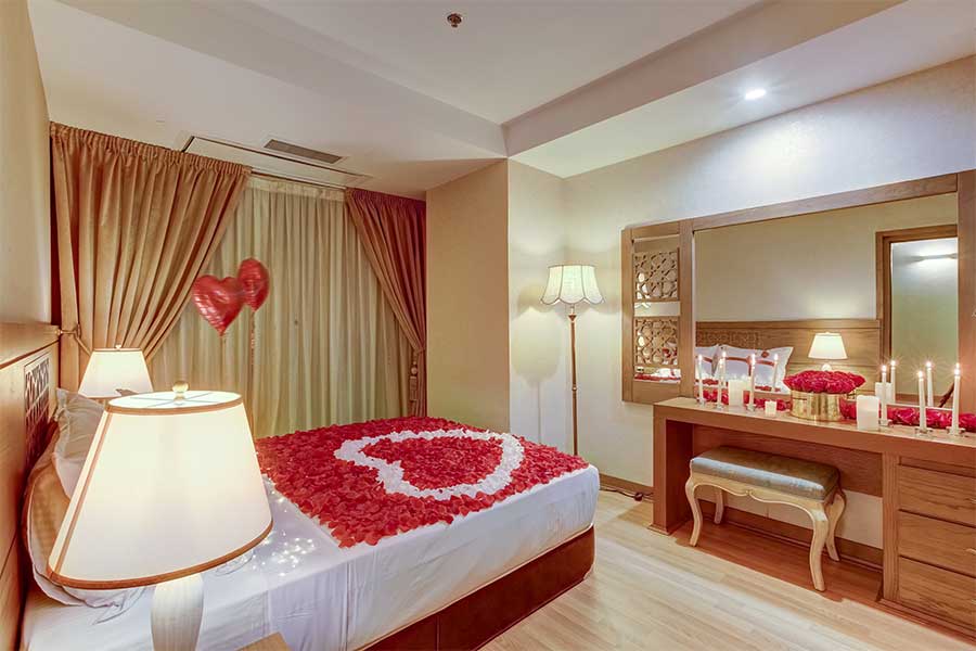 Hotel-Khorshid-Hashtom-Mashhad-Junior-Suite-Master