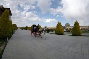 Naqsh-e-Jahan-Square-3